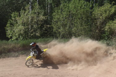 Võrrisõit Raidi krossirajal 30.05